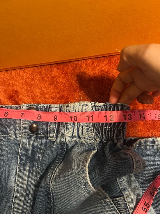 BDG Light Blue Relaxed Denim Jeans - Picture 6 of 8